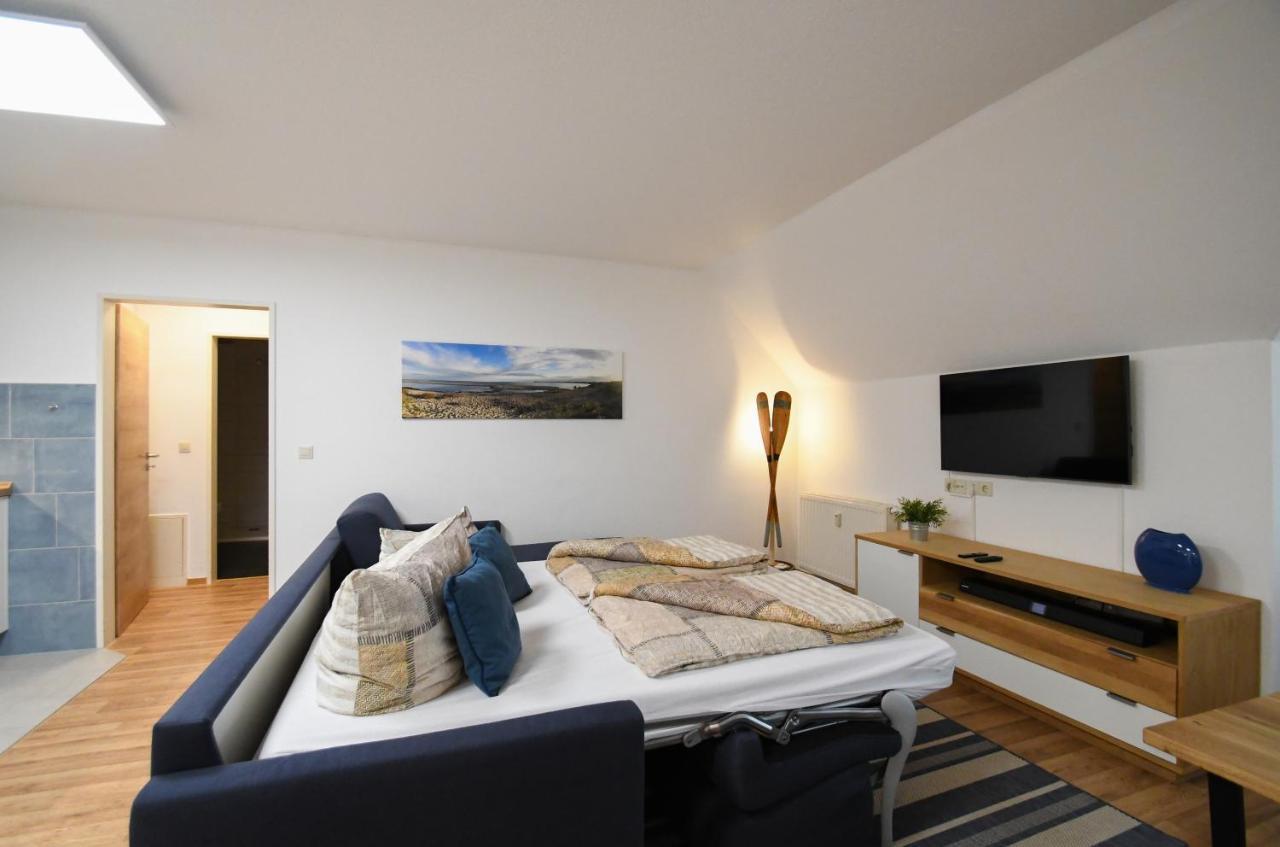 Ferienwohnung Weitblick Mit Logia Lobbe Bagian luar foto